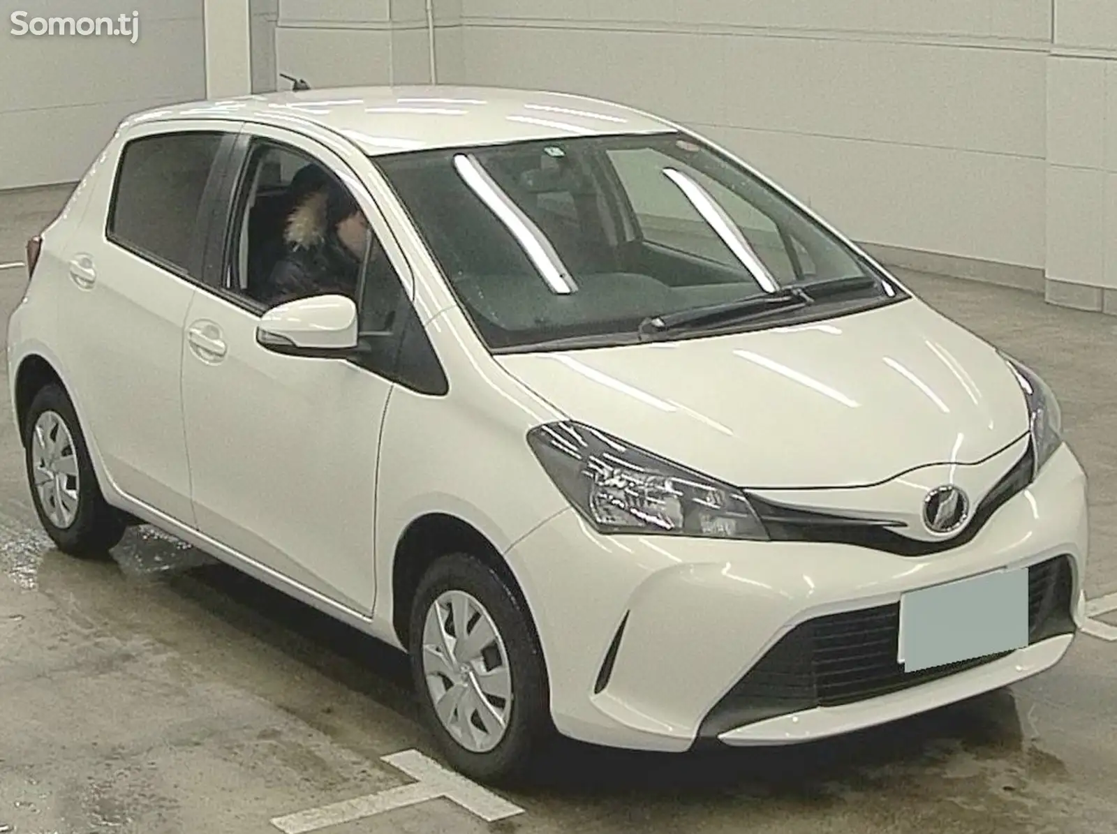 Toyota Vitz, 2014