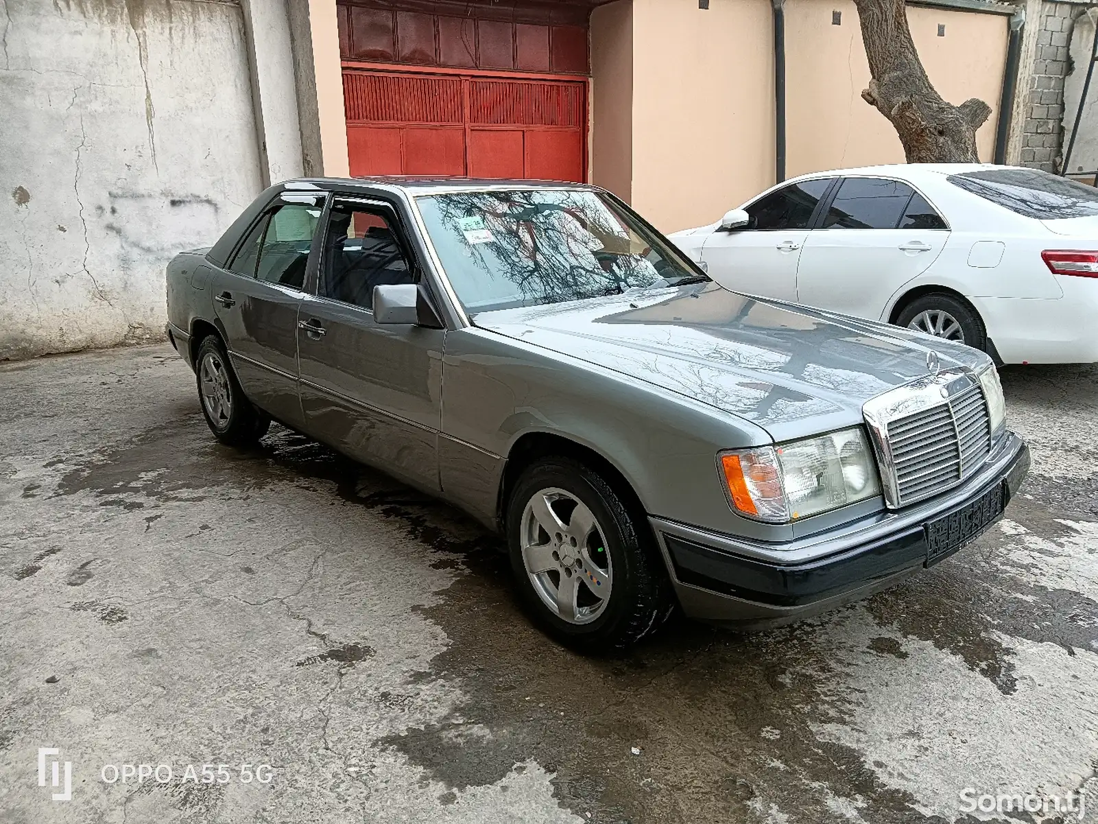 Mercedes-Benz E class, 1990-1