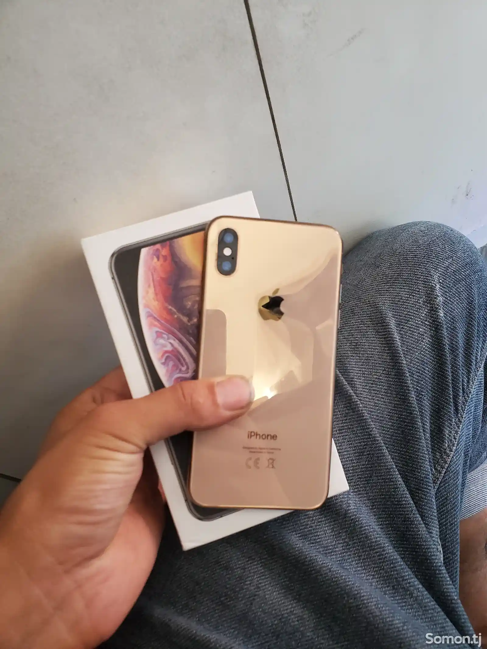 Apple iPhone Xs, 256 gb, Gold-1