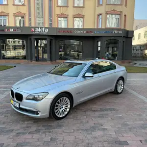 BMW 7 series, 2012