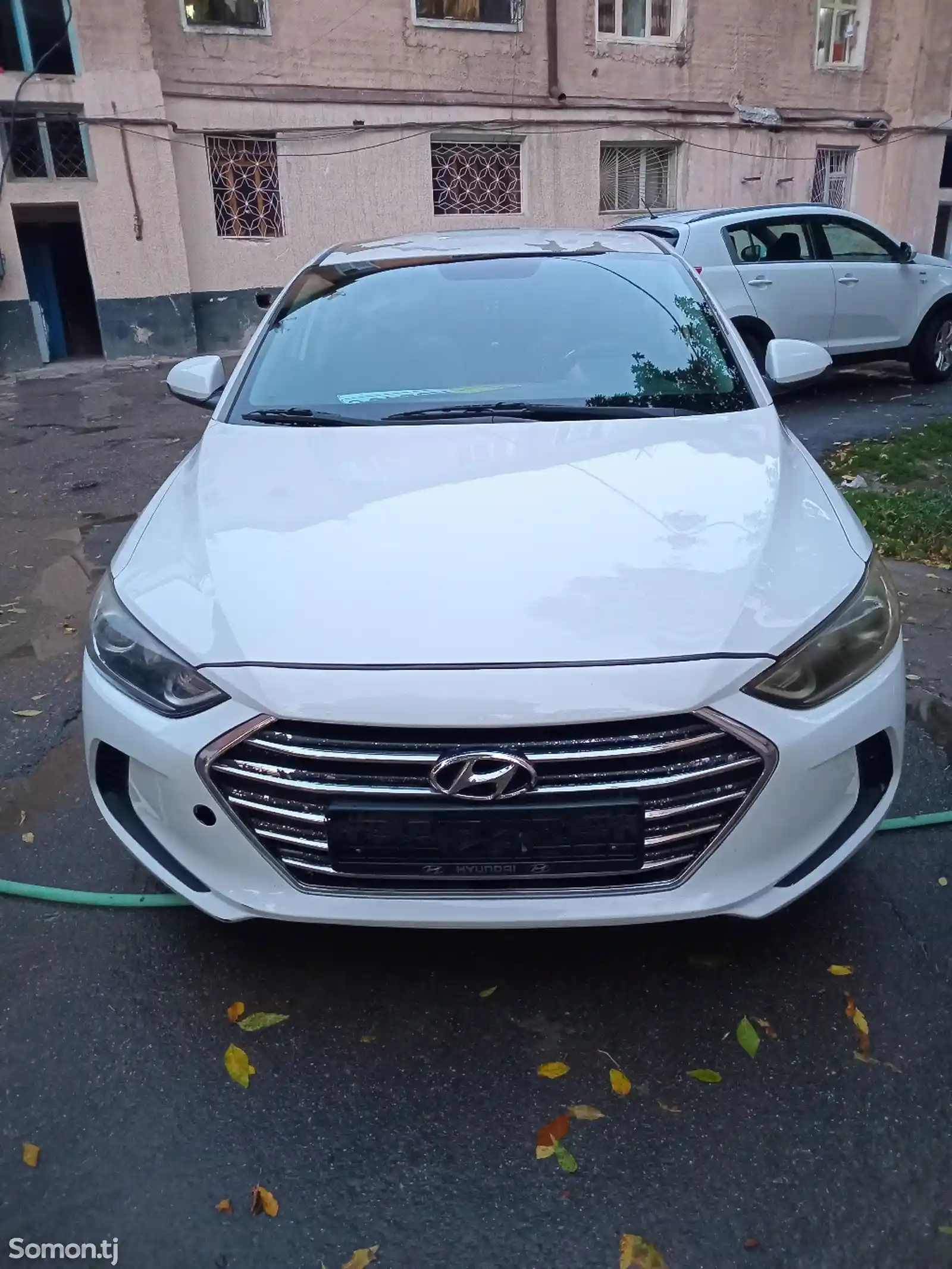 Hyundai Elantra, 2018-1