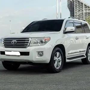 Toyota Land Cruiser, 2013