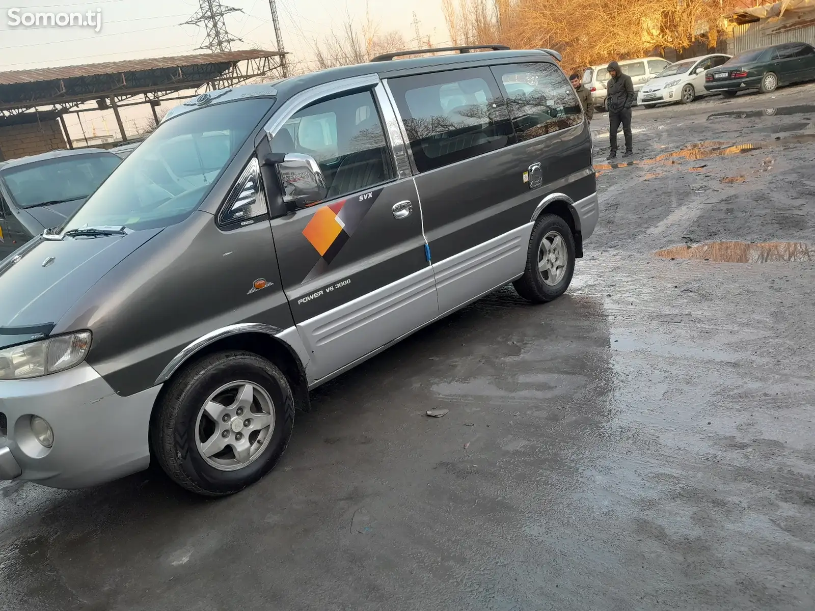 Микроавтобус Hyundai Starex, 2000-1