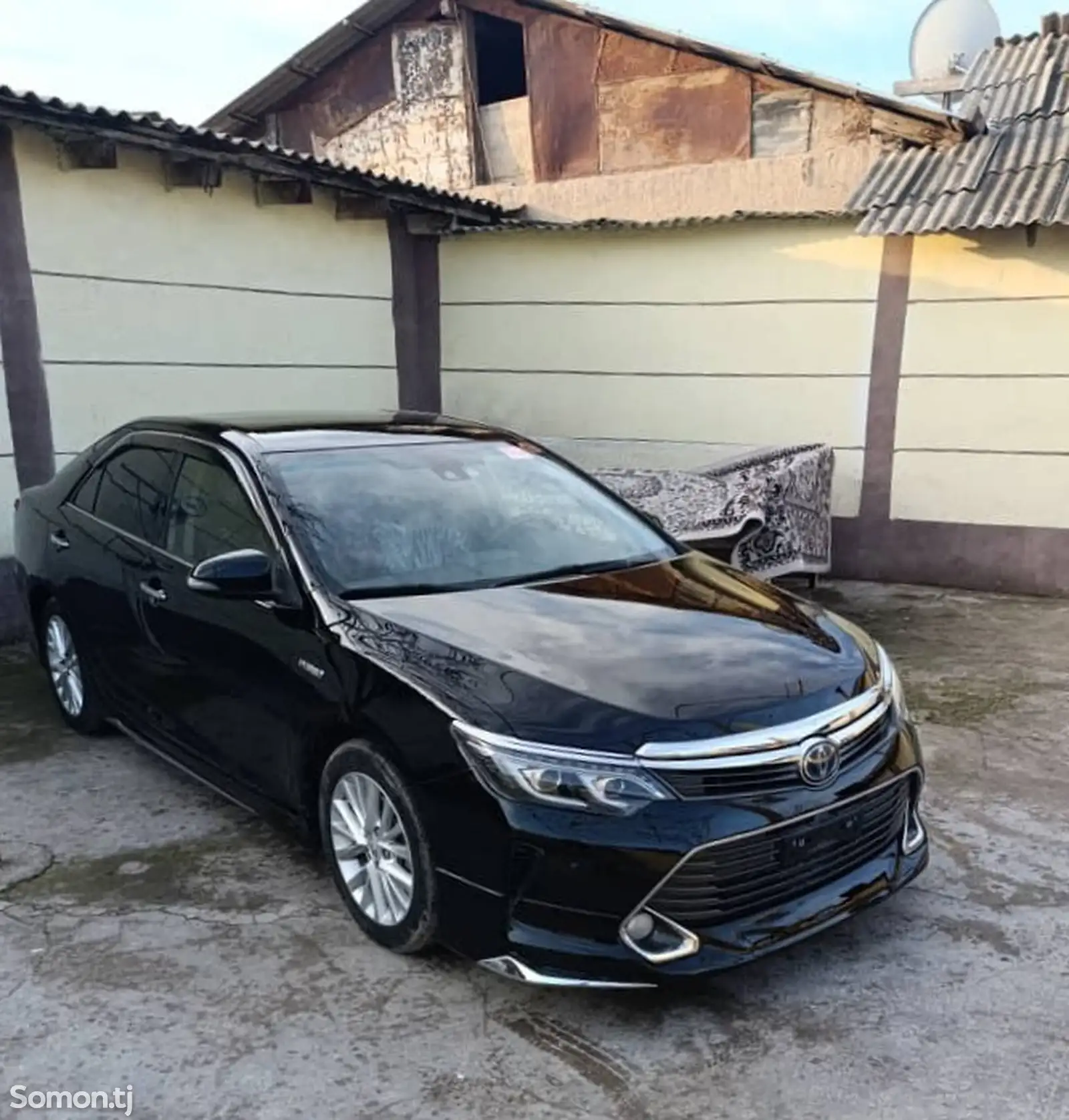 Toyota Camry, 2015-1