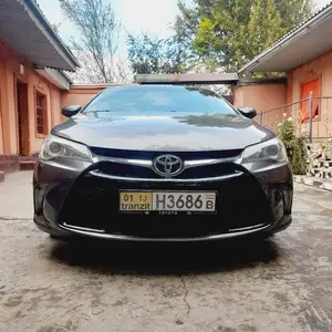 Toyota Camry, 2015