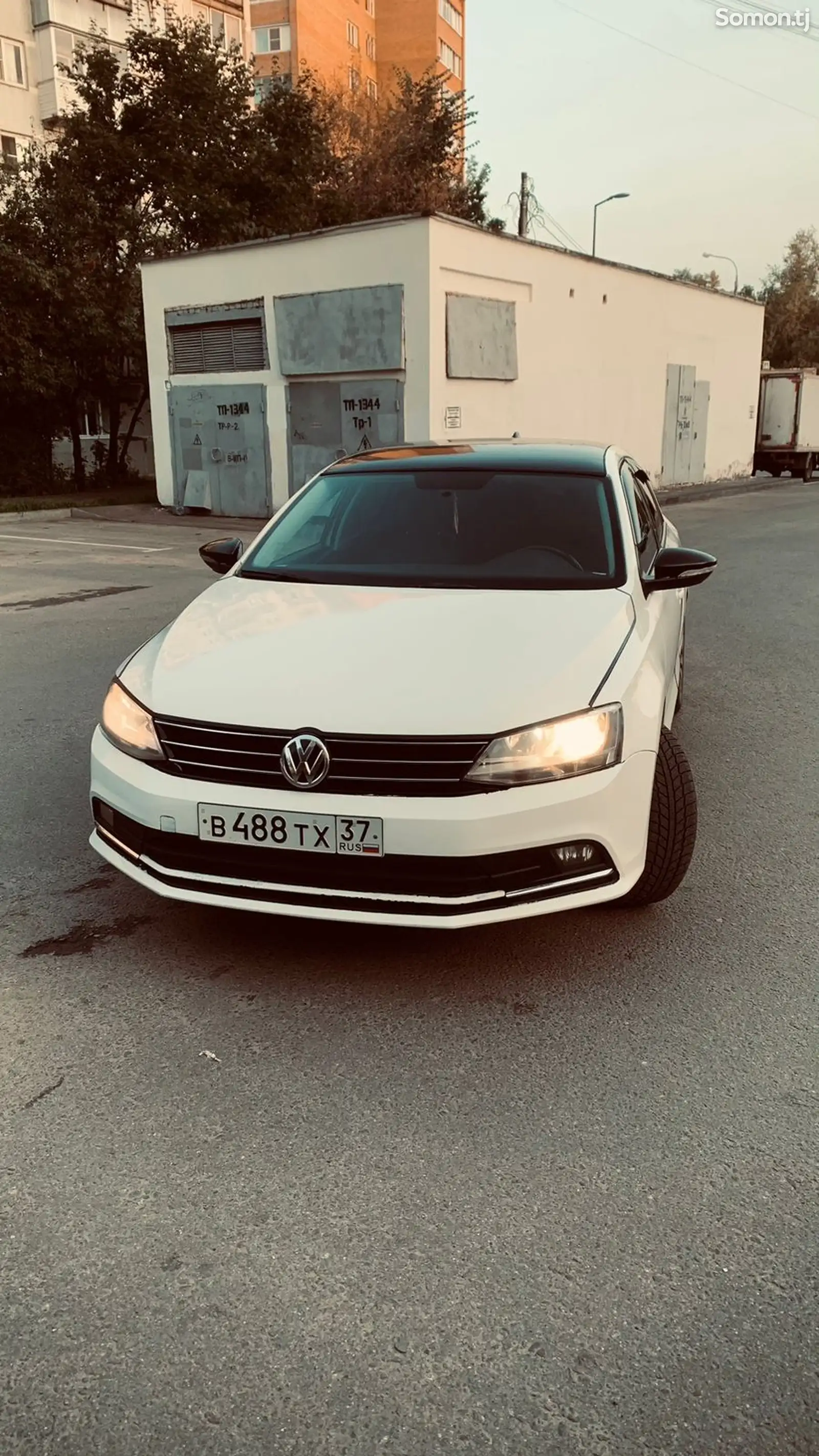 Volkswagen Jetta, 2015-4