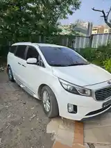 Kia Carnival, 2015-9