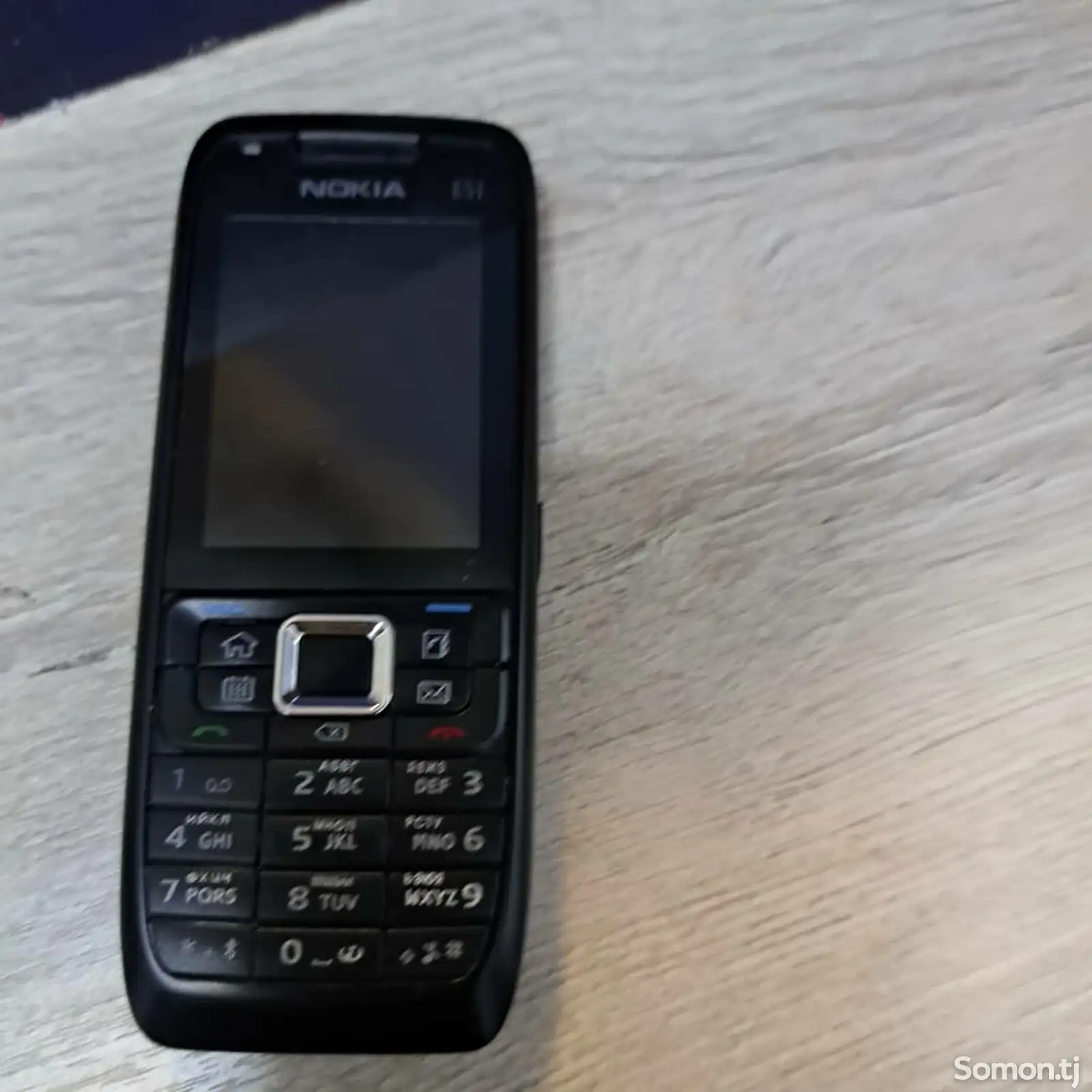 Nokia E51-1