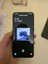 Samsung Galaxy A50-2