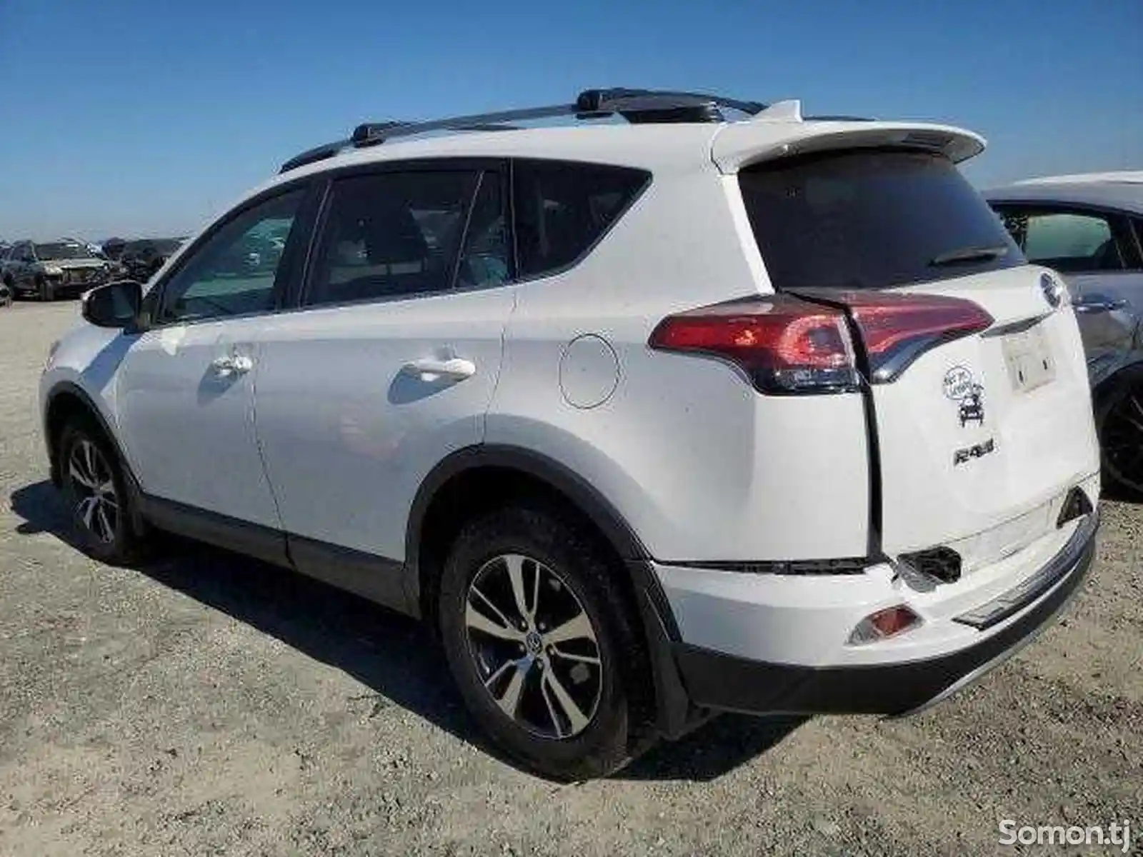 Toyota RAV 4, 2017-5