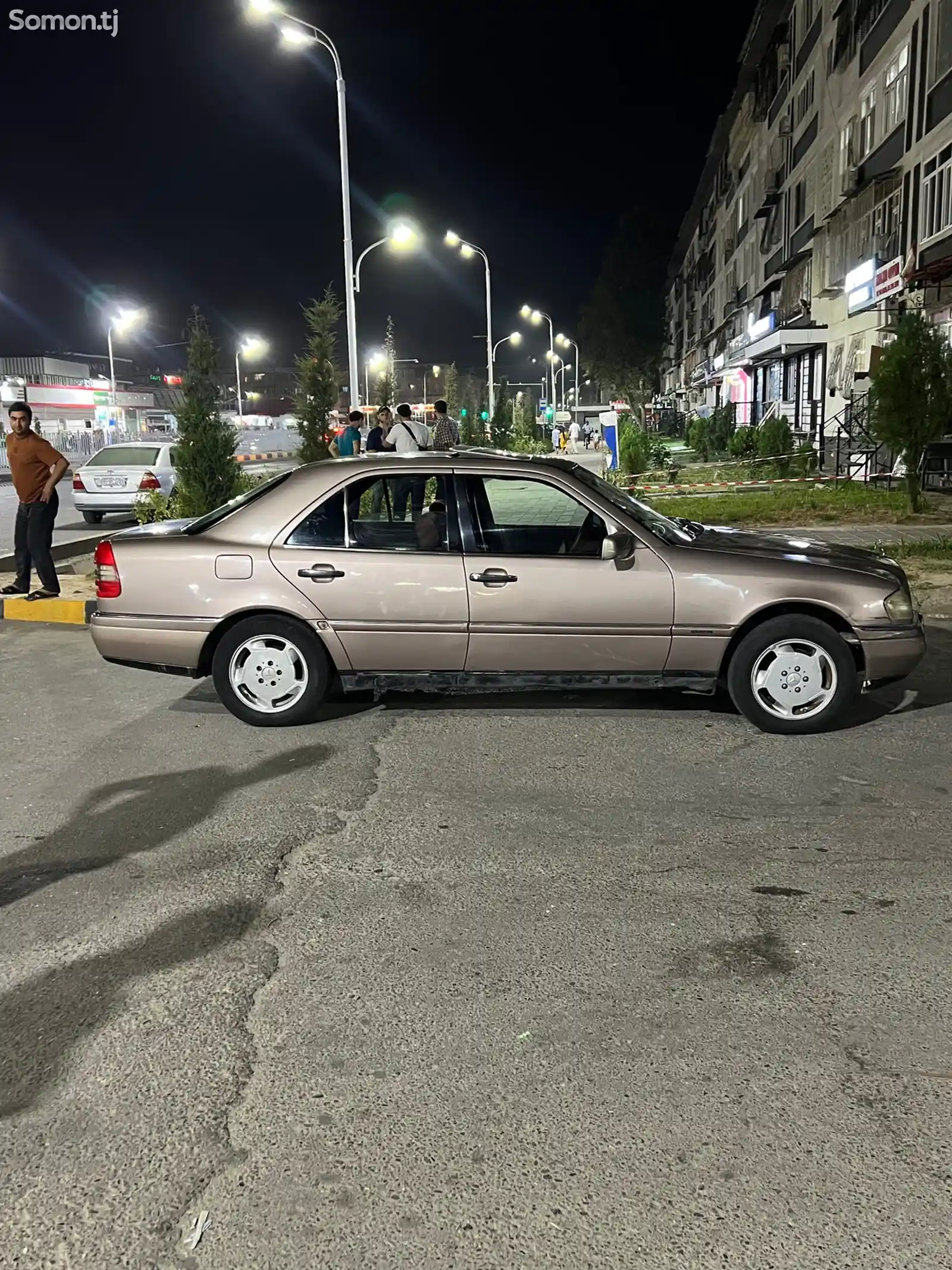 Mercedes-Benz W201, 1993-10