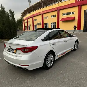 Hyundai Sonata, 2015