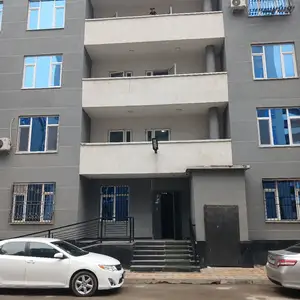 3-комн. квартира, 1 этаж, 124 м², Фирдавси