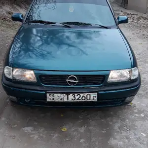 Opel Astra F, 1995