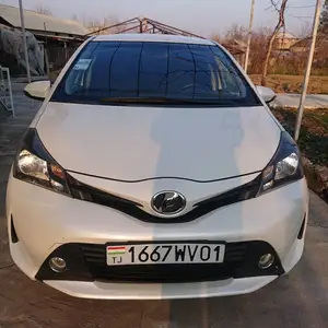 Toyota Vitz, 2015