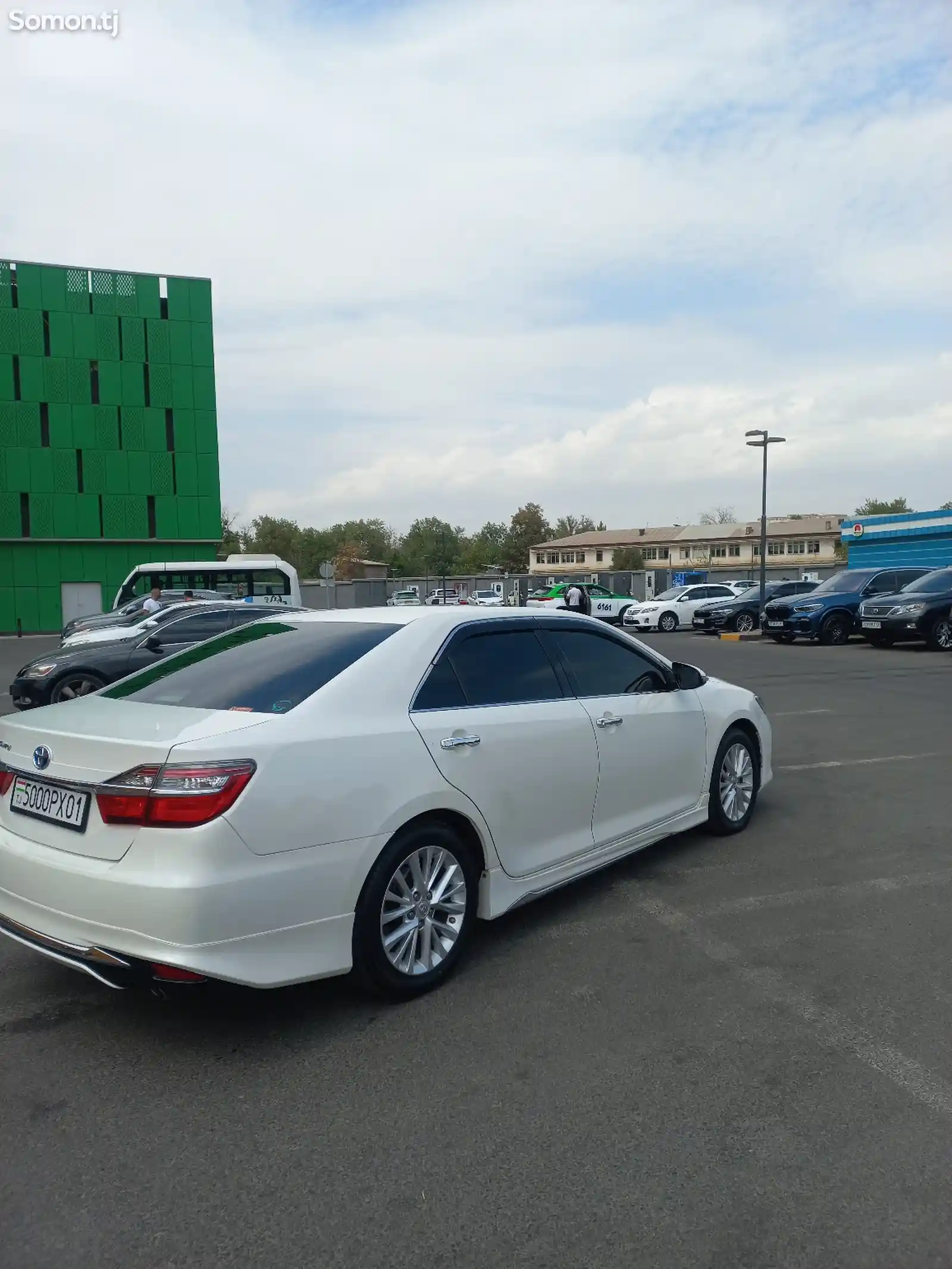 Toyota Camry, 2015-4