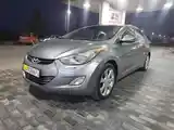 Hyundai Elantra, 2012-11