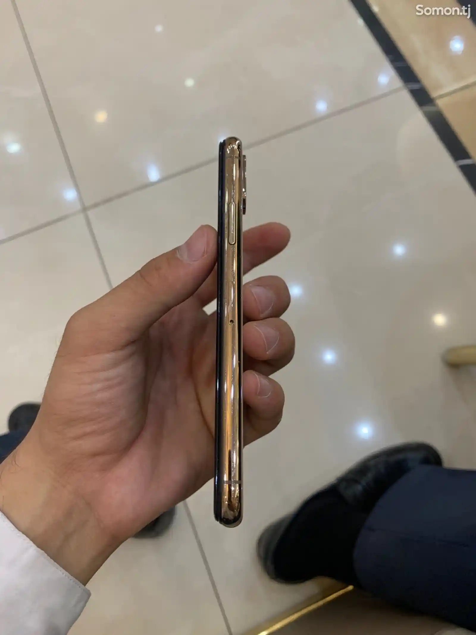 Apple iPhone Xs, 256 gb, Gold-3