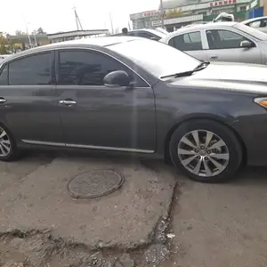 Toyota Avalon, 2011