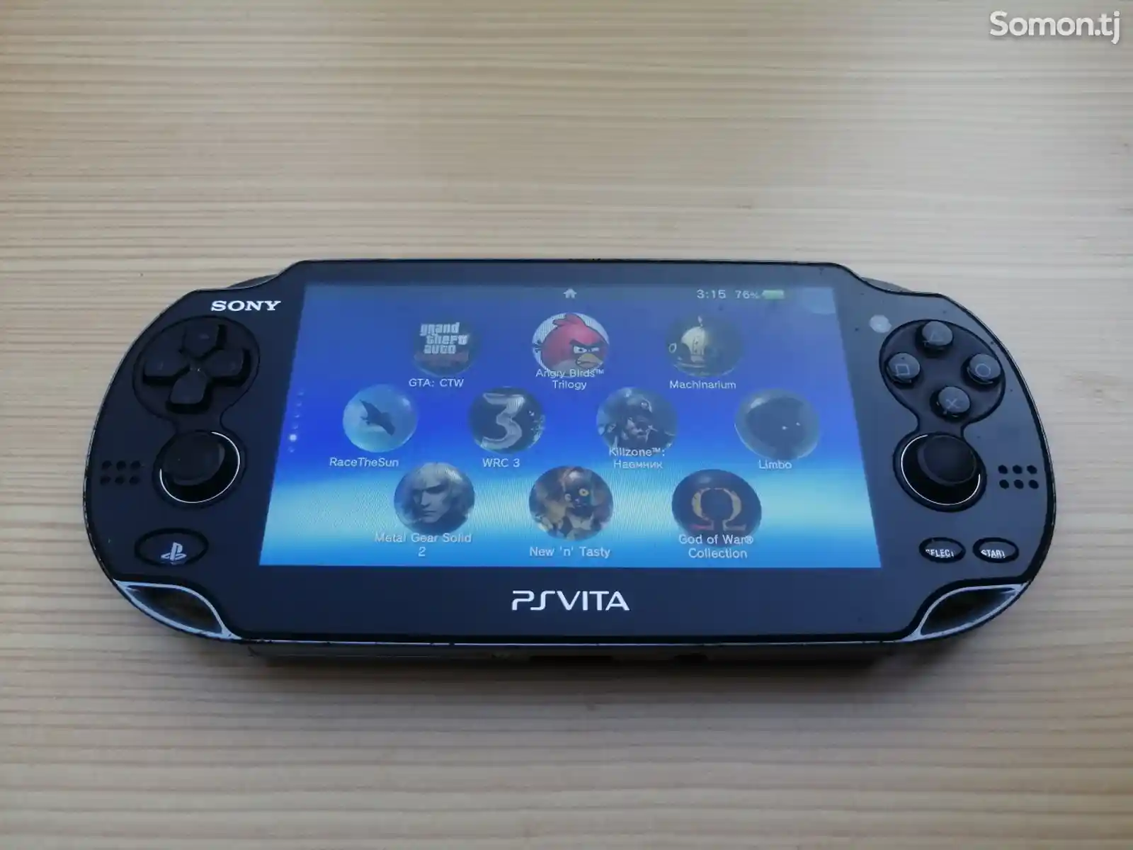 Игровая приставка Sony PS Vita-3