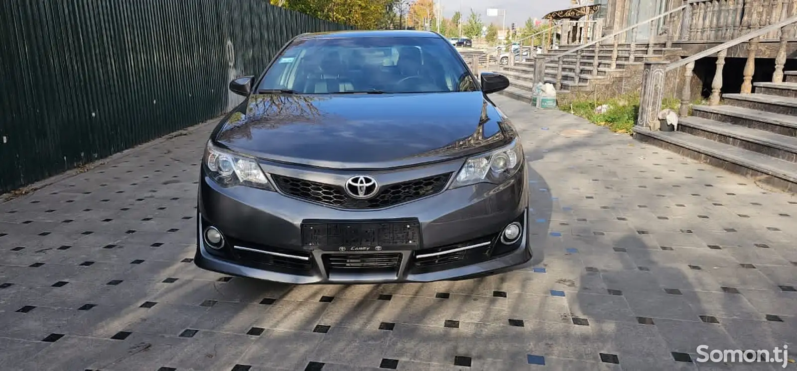 Toyota Camry, 2012-1