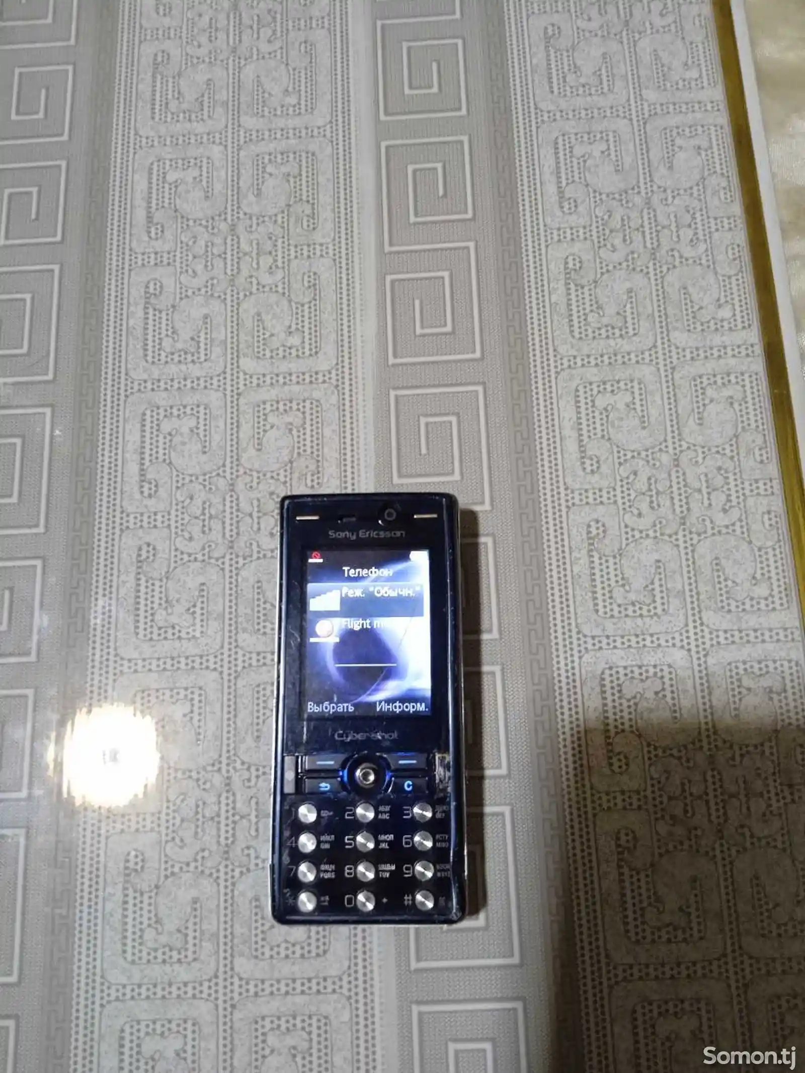 Телефон Sony Ericson-1