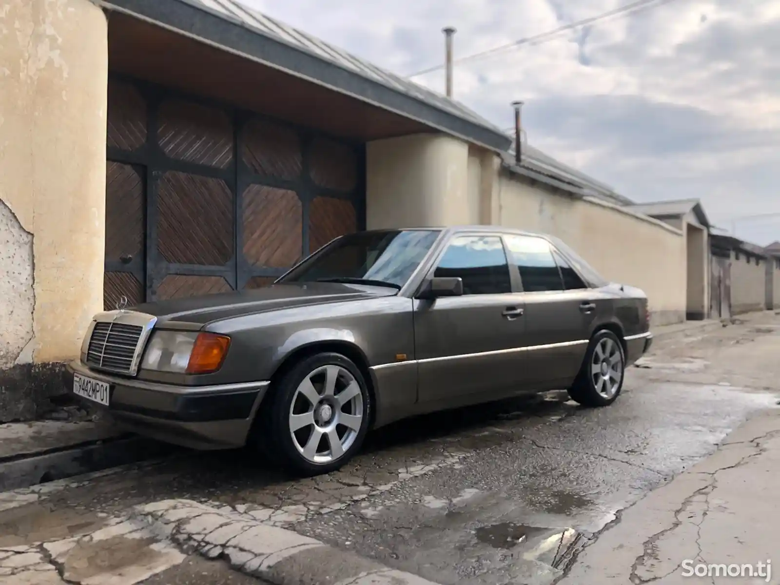 Mercedes-Benz W124, 1992-2