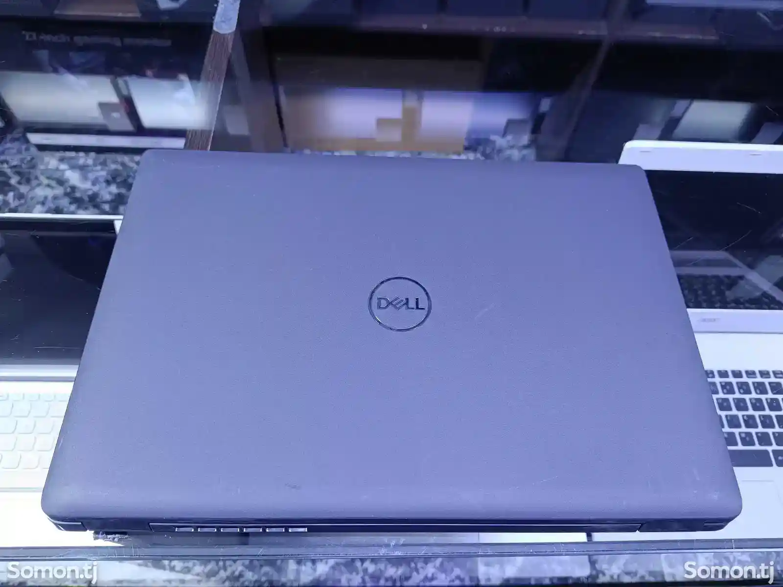 Сенсорный ноутбук Dell Latitude 3410 Core i5-10310U / 8GB / 256GB SSD-5