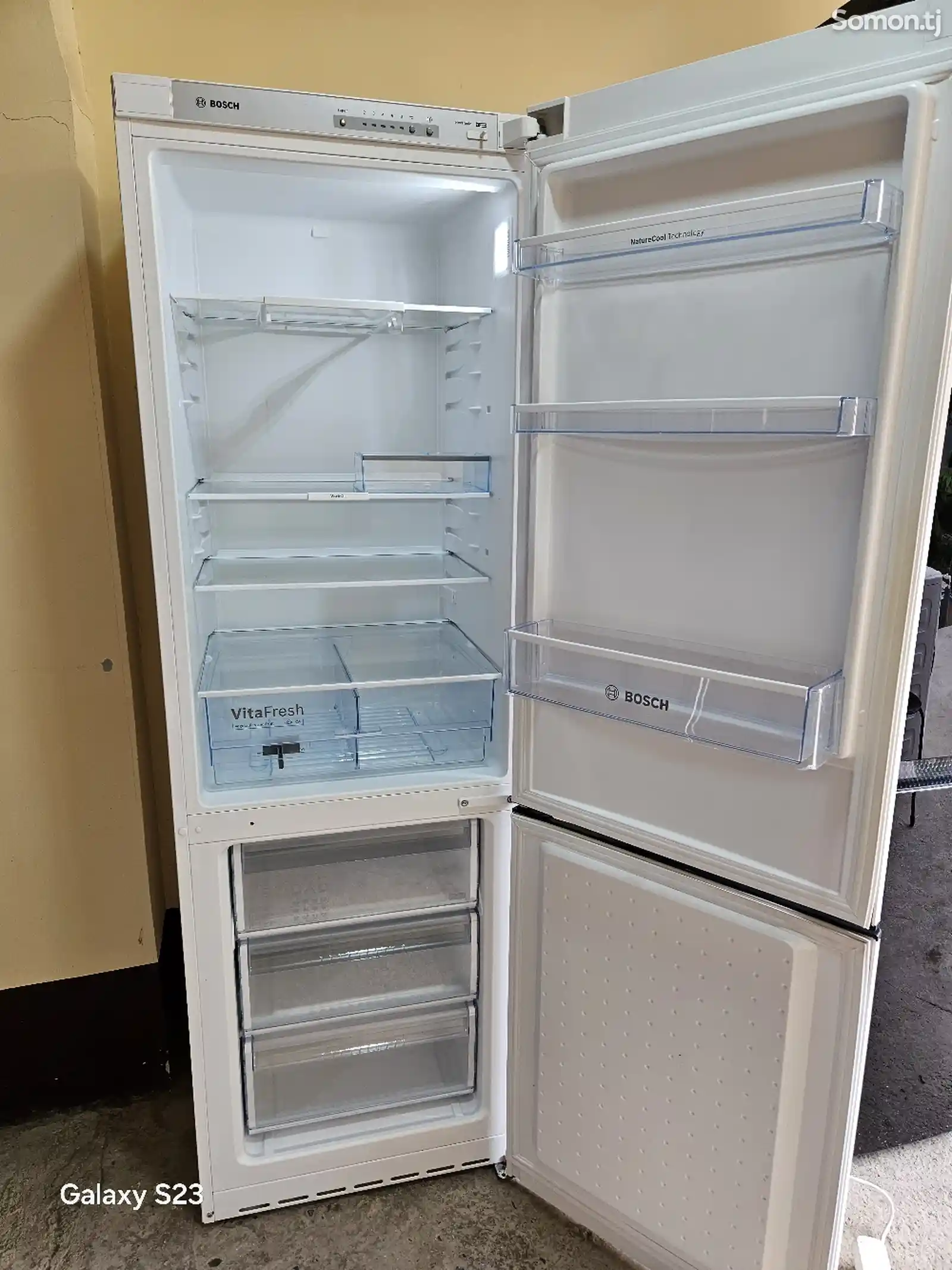 Холодильник Bosch-2