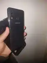 Samsung galaxy A20-3