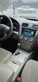 Toyota Camry, 2011-8