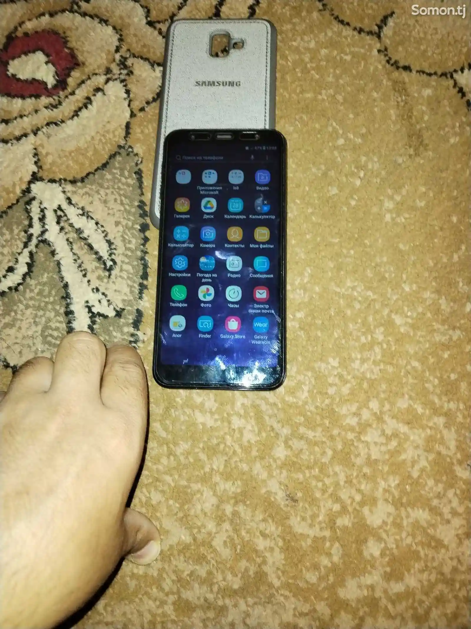 Samsung Galaxy J6 Plus-3