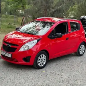 Chevrolet Spark, 2010