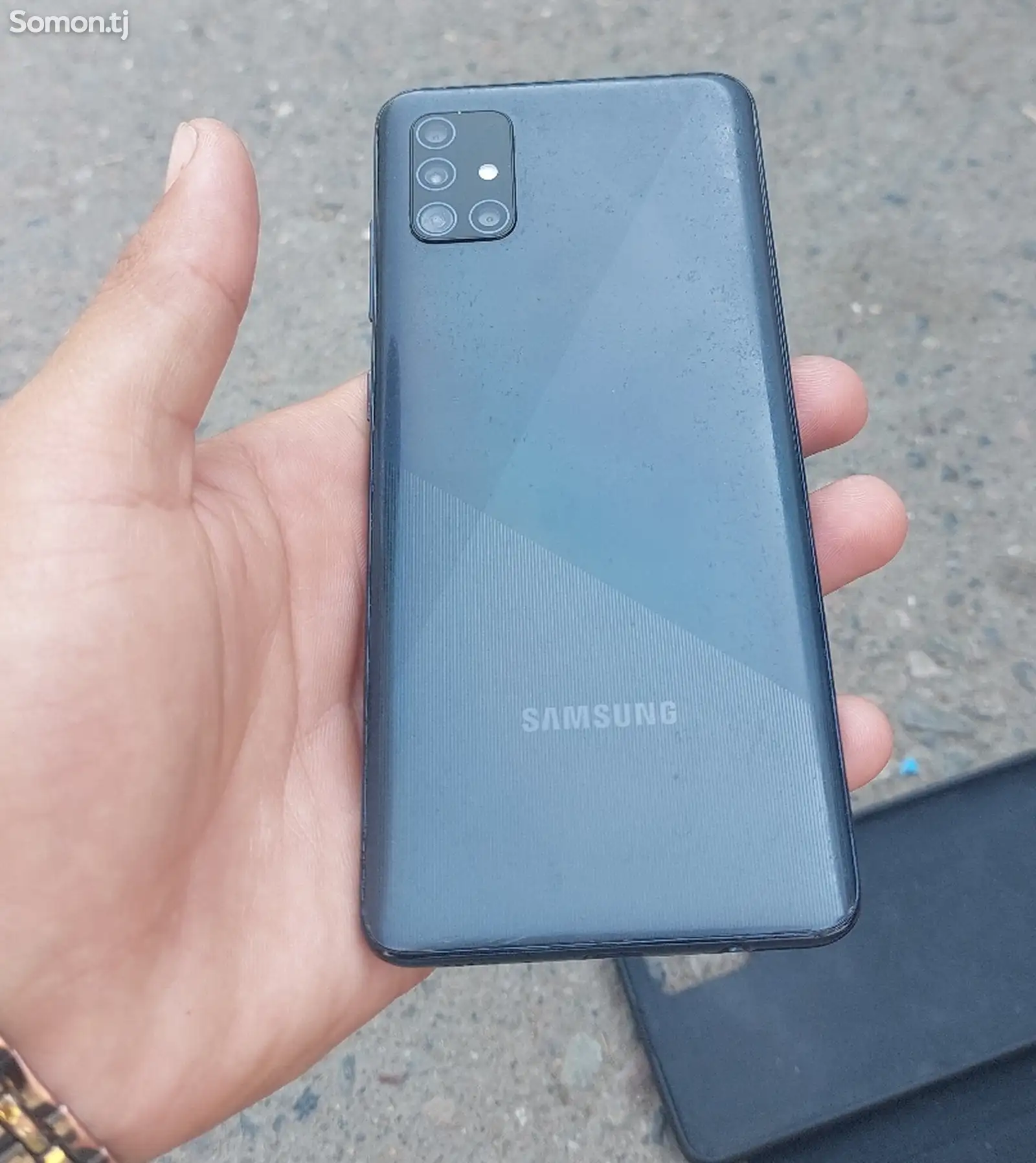 Samsung Galaxy A51-1