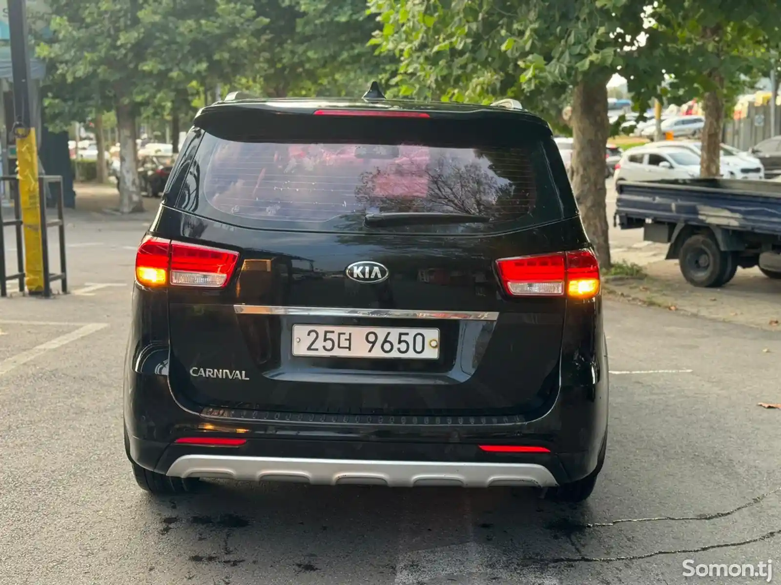 Kia Carnival, 2015 на заказ-4