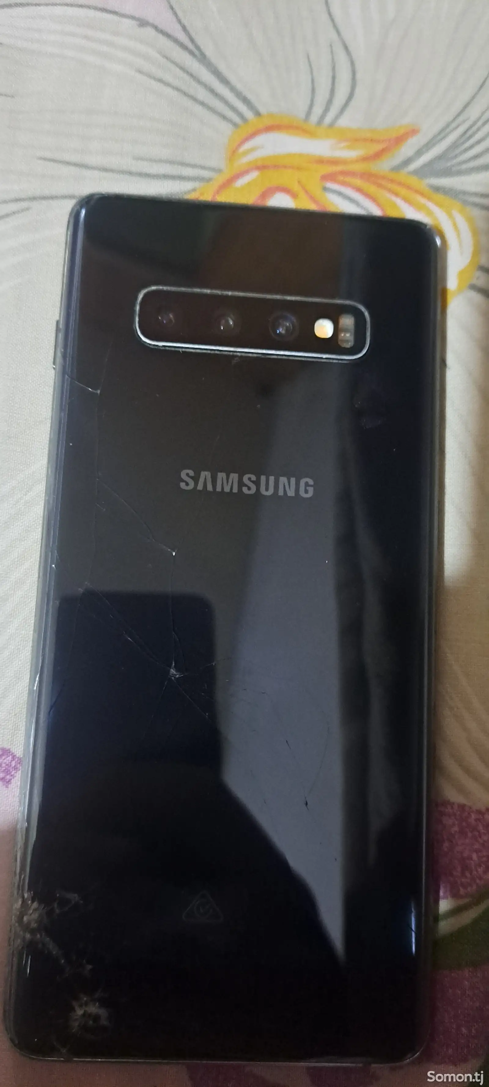 Samsung Galaxy S10+-1