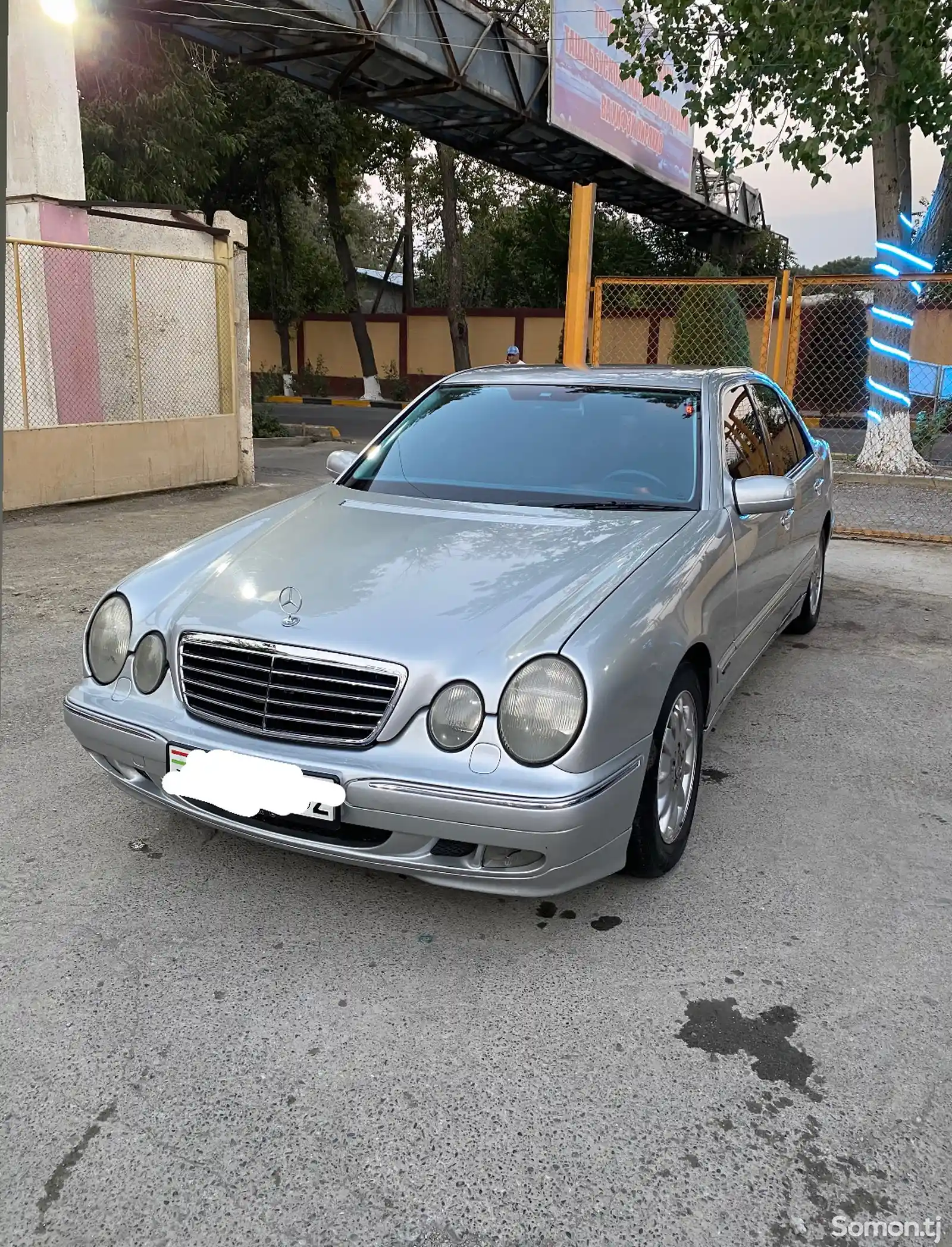 Mercedes-Benz E class, 2001-3