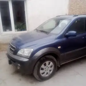 Kia Sorento, 2004