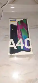 Samsung Galaxy A40-4