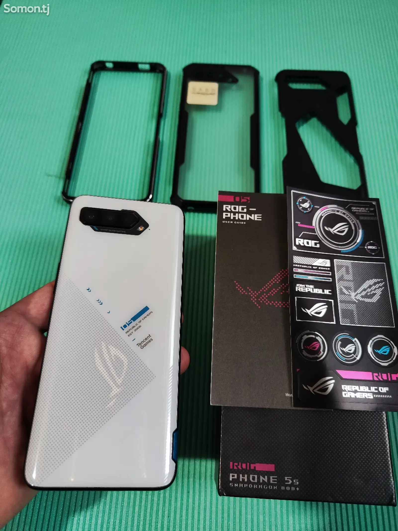 Asus Rog Fone 5S 12/128gb-1