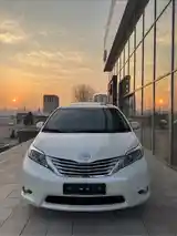 Toyota Sienna, 2018-8