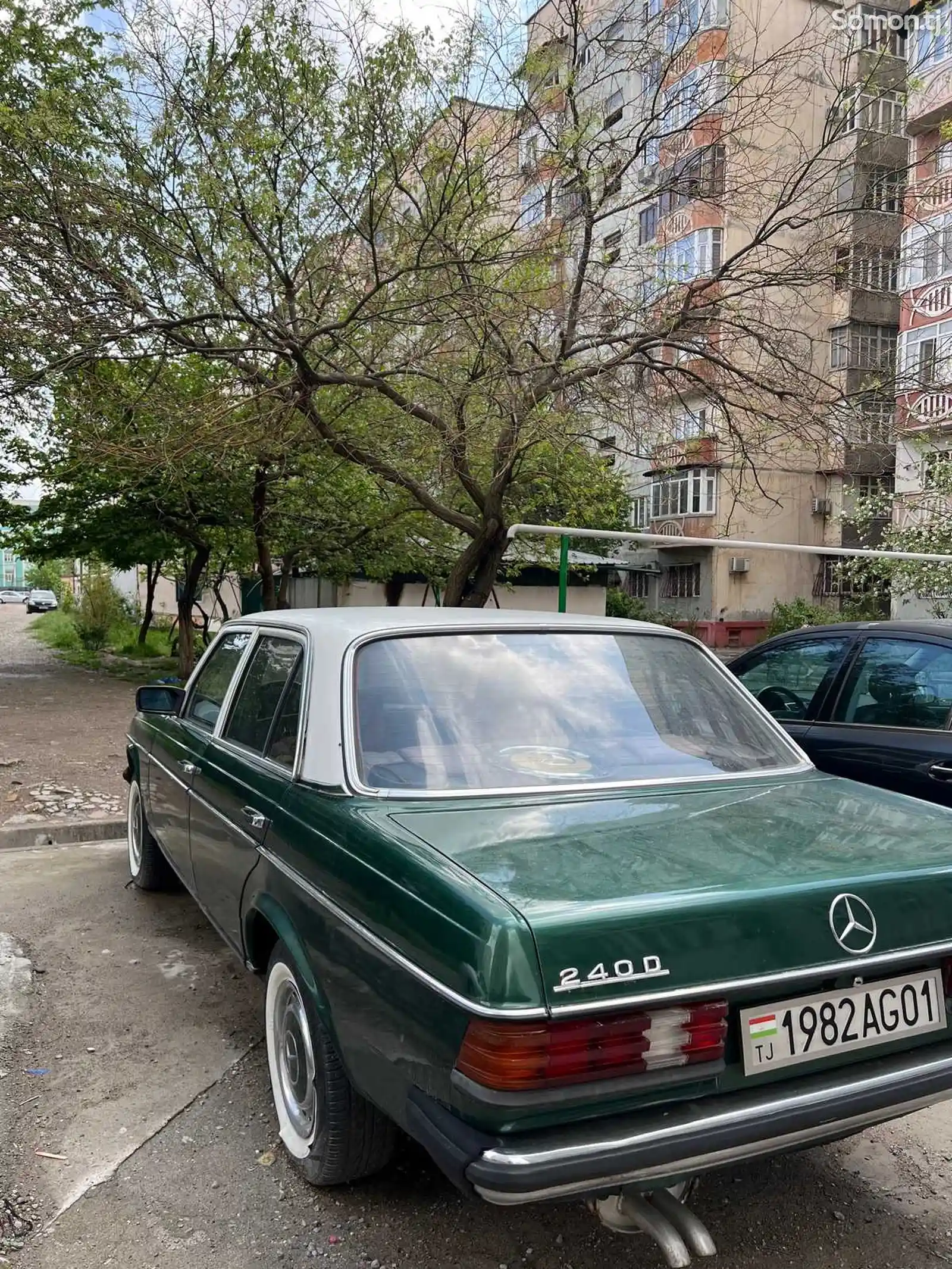 Mercedes-Benz W124, 1982-9