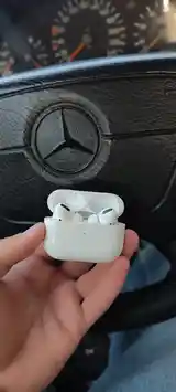 Беспроводные наушники AirPods Pro 2-3