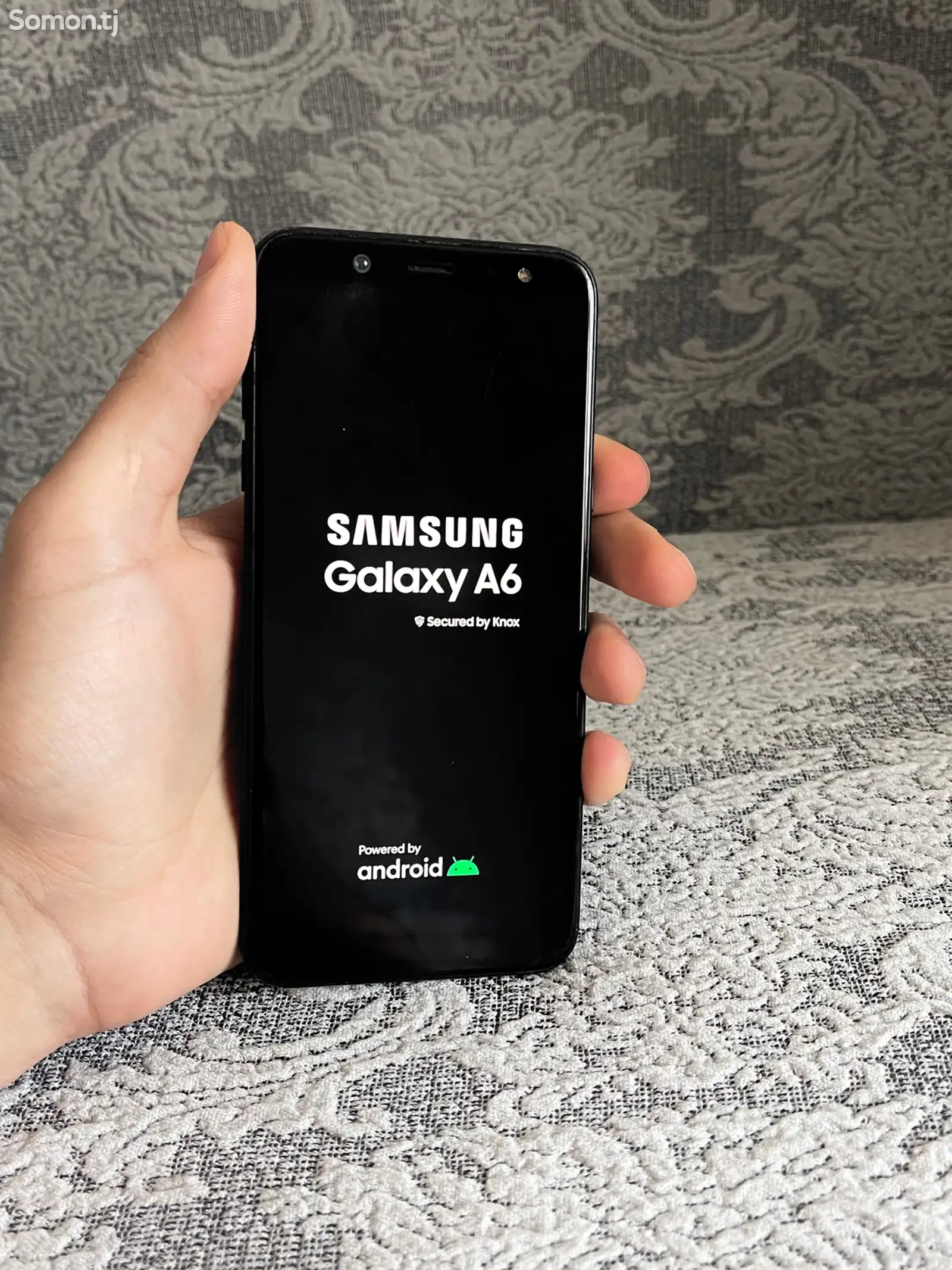 Samsung Galaxy A6-1