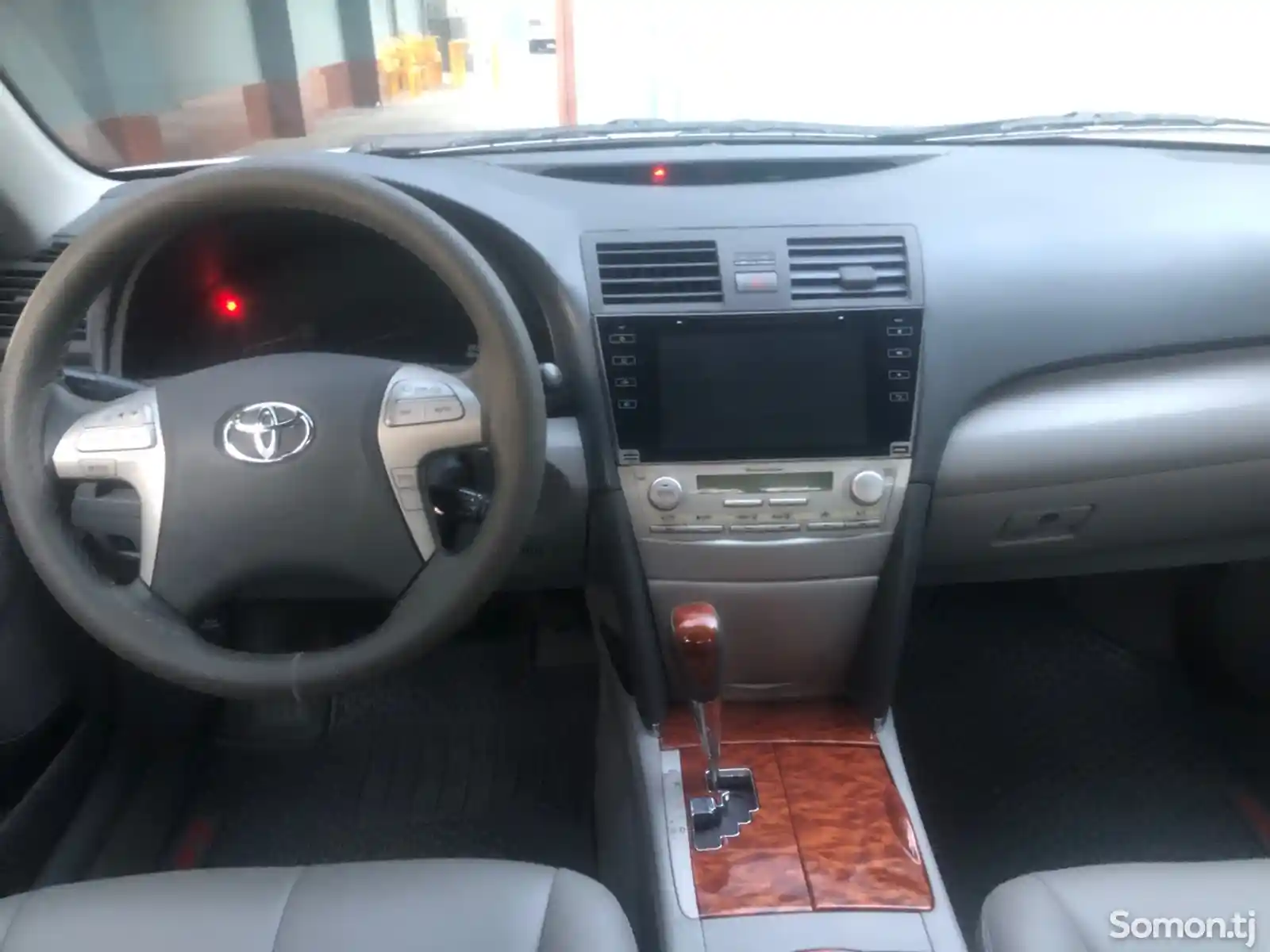 Toyota Camry, 2011-5