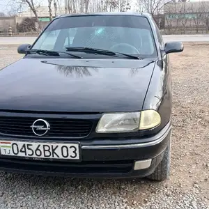 Opel Astra F, 1992