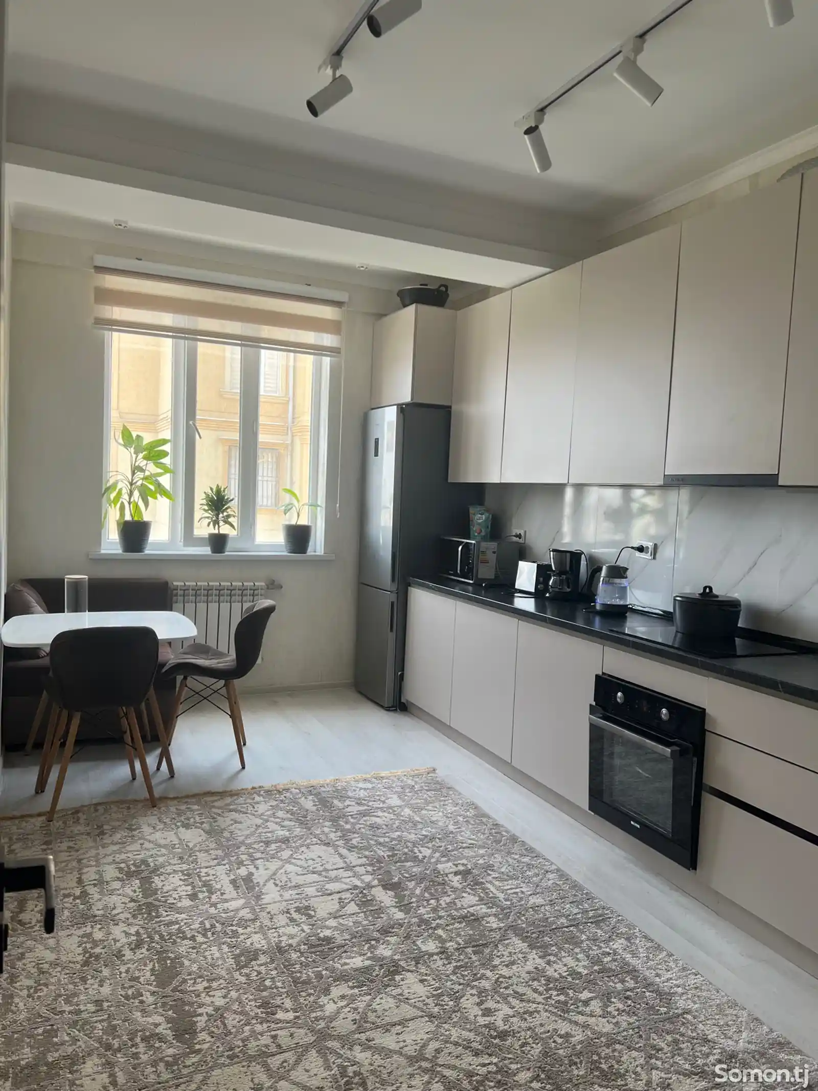 3-комн. квартира, 12 этаж, 90м², 92мкр-3