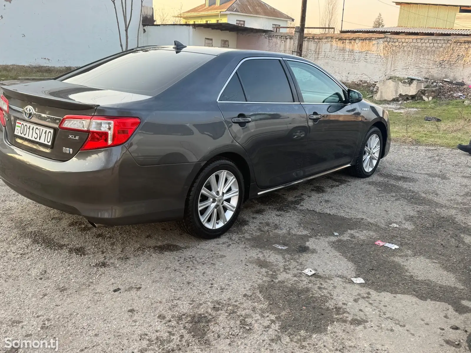 Toyota Camry, 2012-1