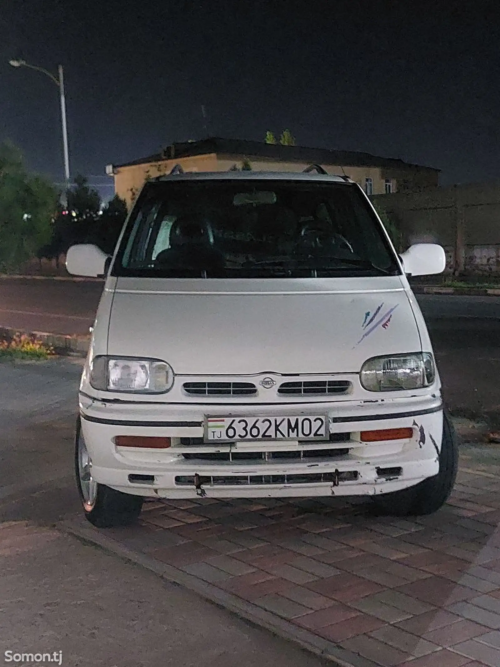 Nissan Serena, 1996-1