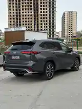 Toyota Highlander, 2021-7